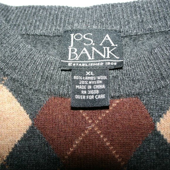 Jos. A Bank 80% Lambswool and 20% Nylon Partial Argyle Gray XL Sweater - Picture 2 of 4